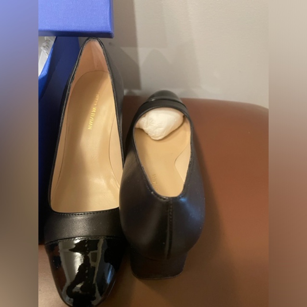 Stuart Weizmann Milla Pump